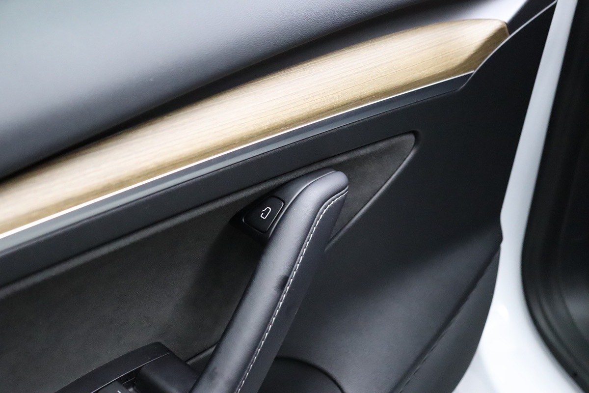2022 Tesla Model 3 photo 16
