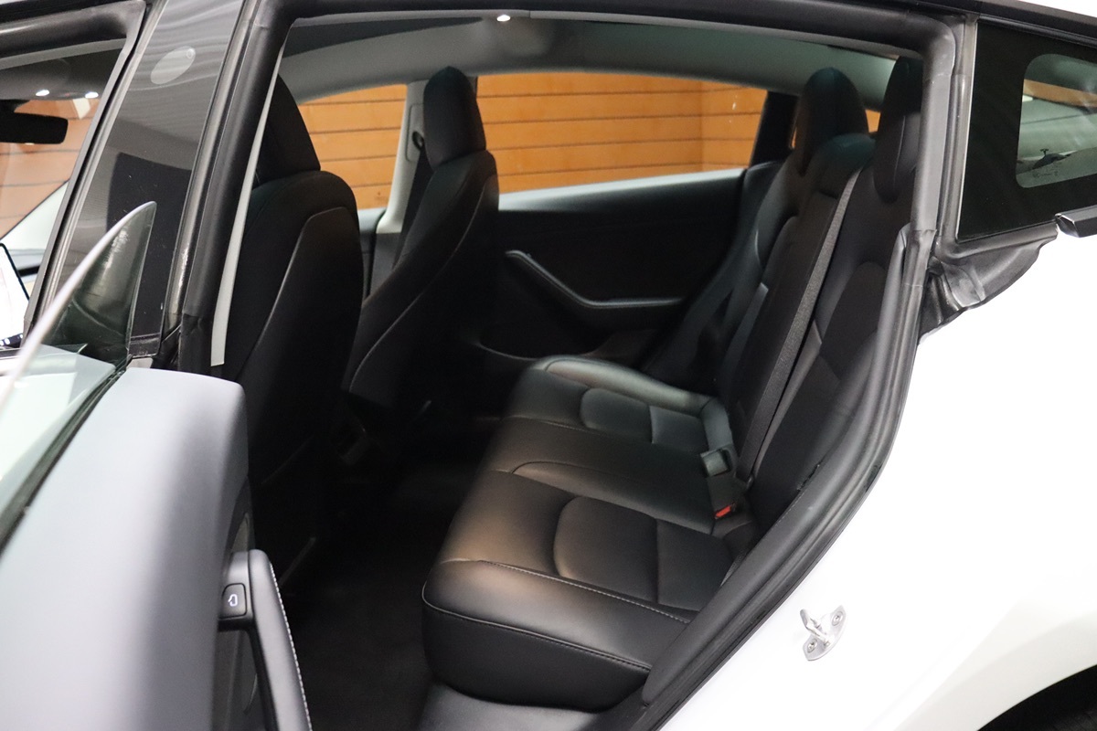 2022 Tesla Model 3 photo 24