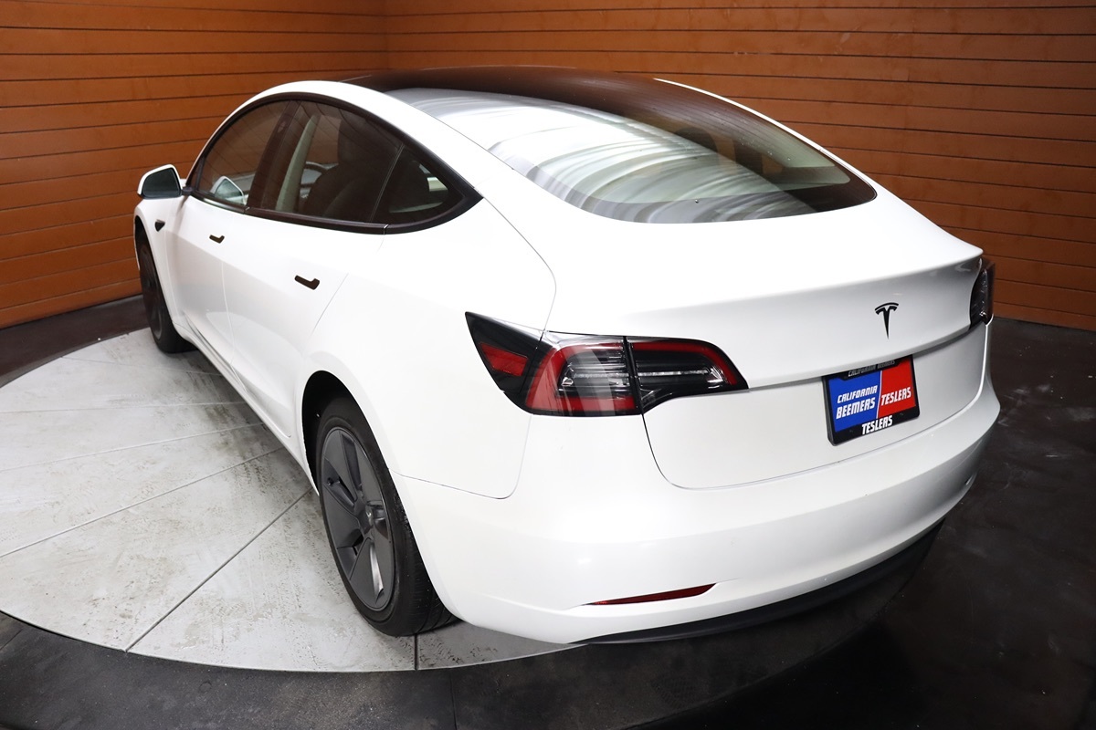 2022 Tesla Model 3 photo 8
