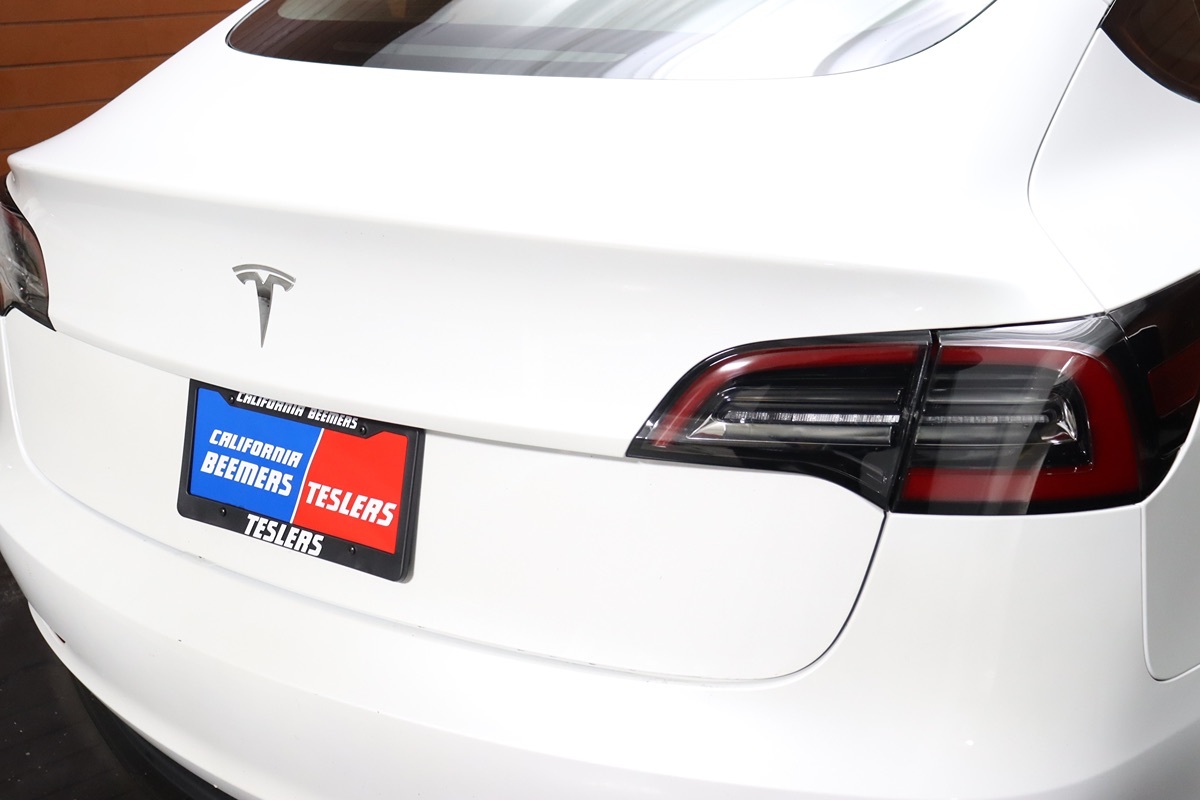 2022 Tesla Model 3 photo 40