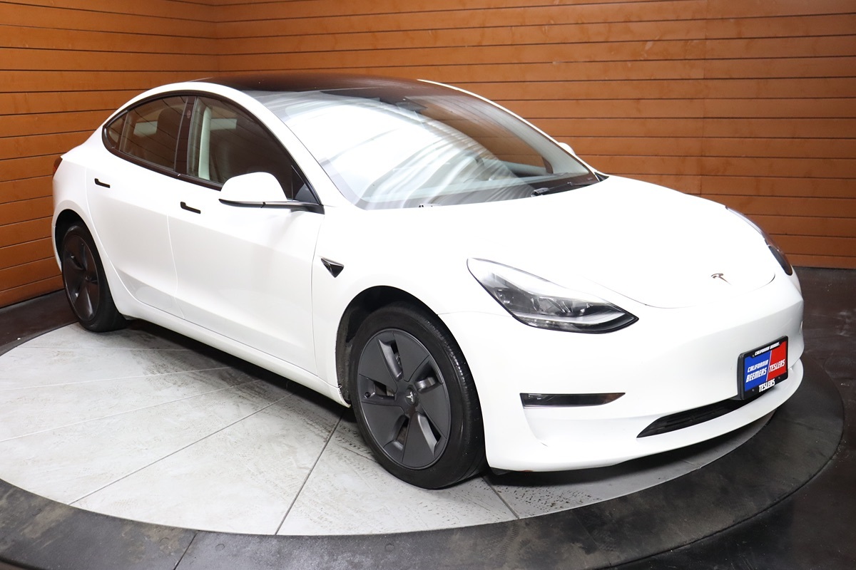 2022 Tesla Model 3 photo 54