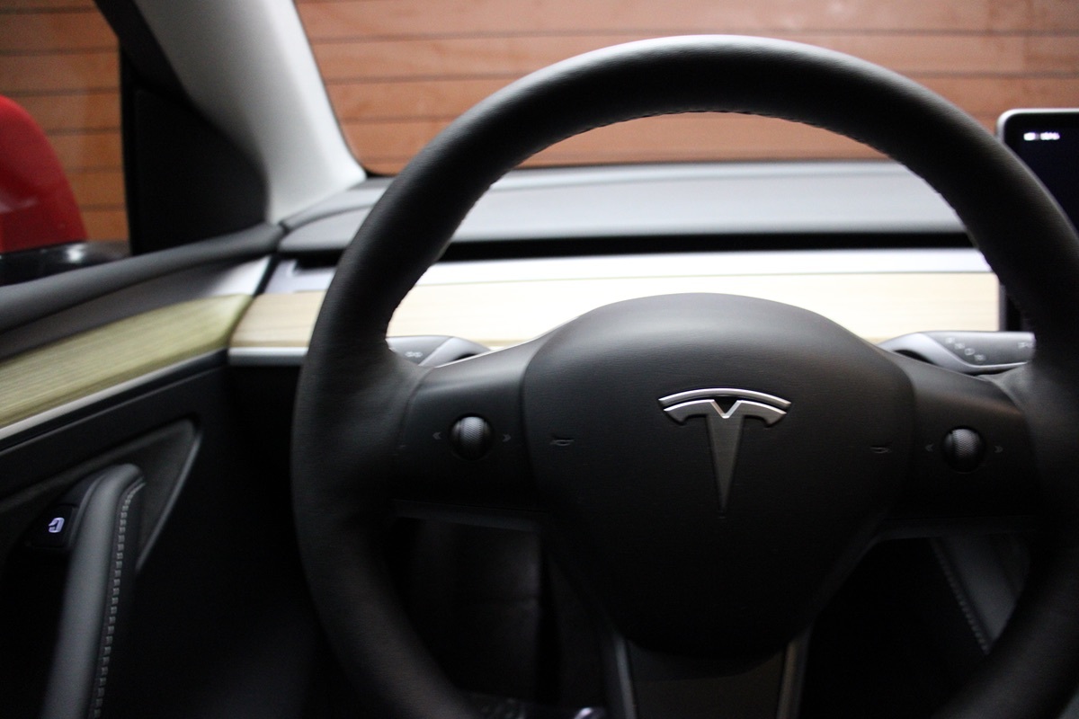 2023 Tesla Model Y Long Range photo 20