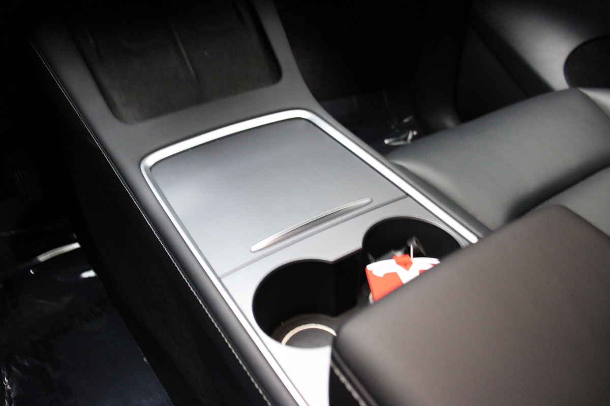 2023 Tesla Model Y Long Range photo 27