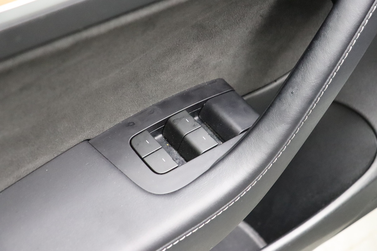 2022 Tesla Model 3 Long Range photo 28