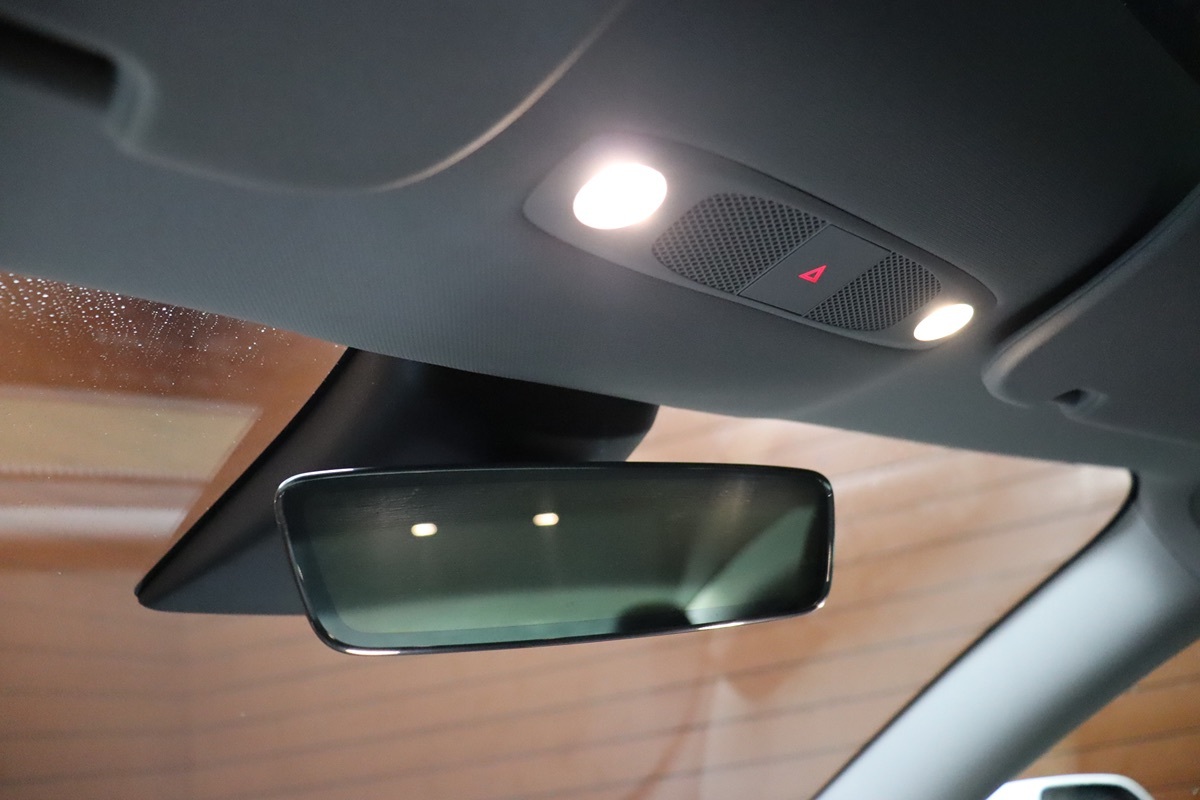 2022 Tesla Model 3 Long Range photo 49