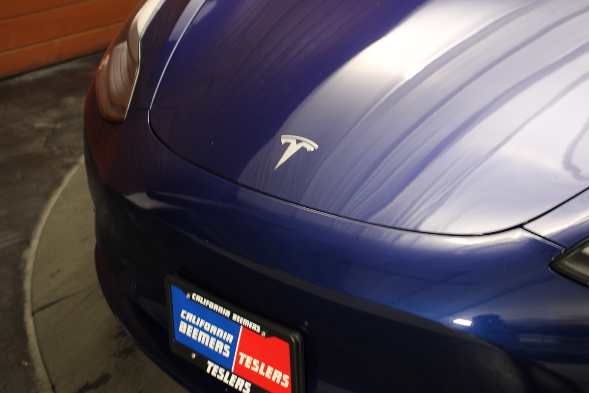 2022 Tesla Model 3 photo 3