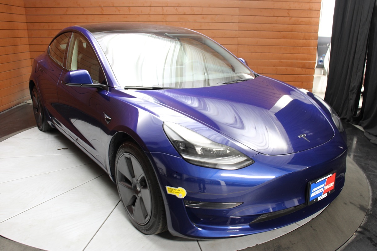 2022 Tesla Model 3 photo 9