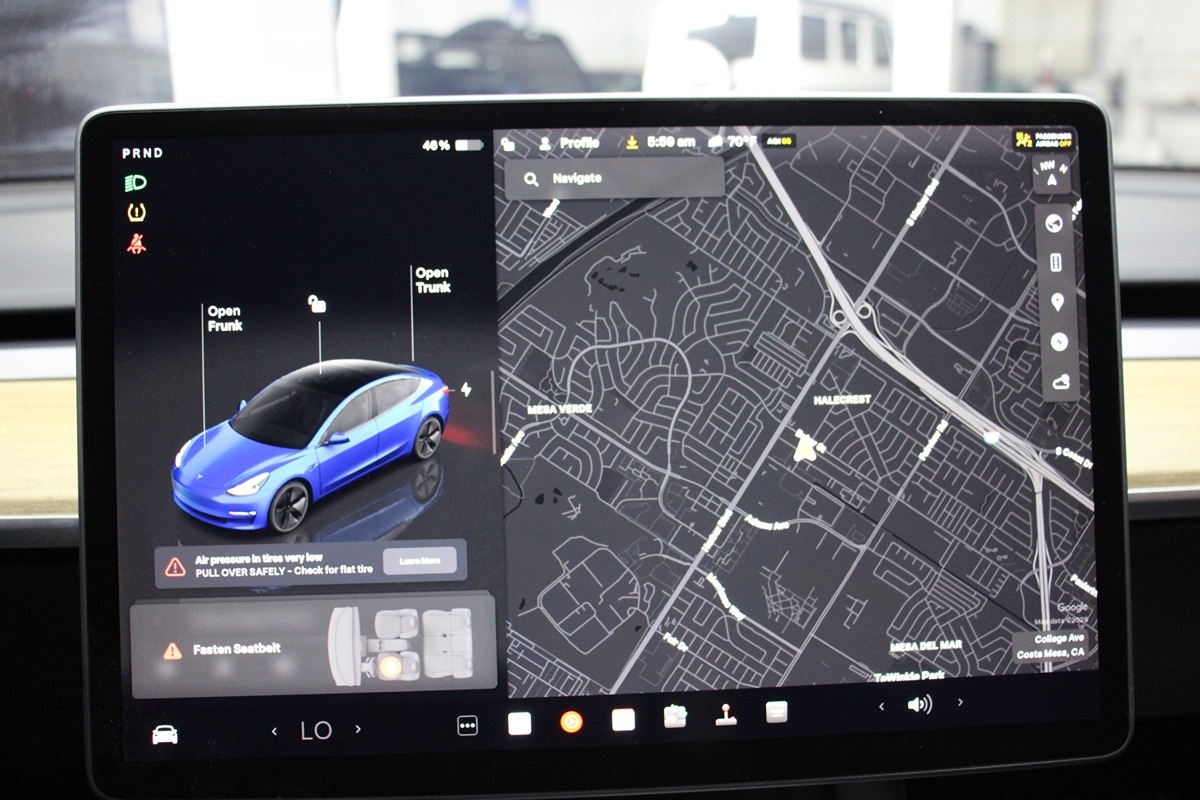 2022 Tesla Model 3 photo 21