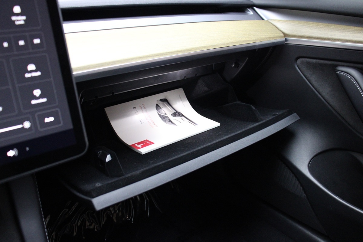 2022 Tesla Model 3 photo 25