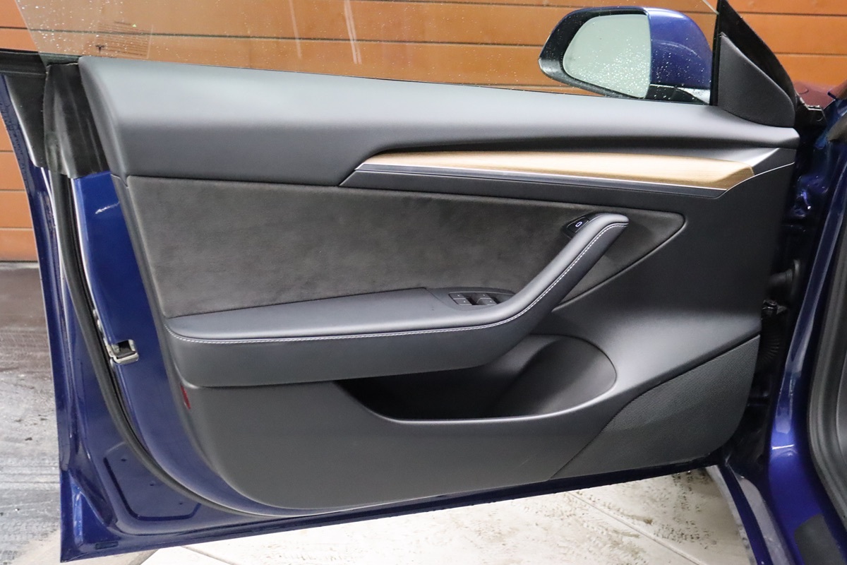 2022 Tesla Model 3 photo 29