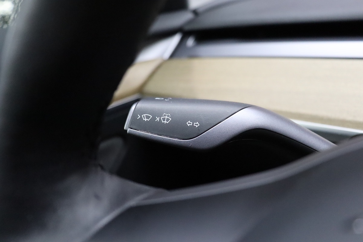 2022 Tesla Model 3 photo 32