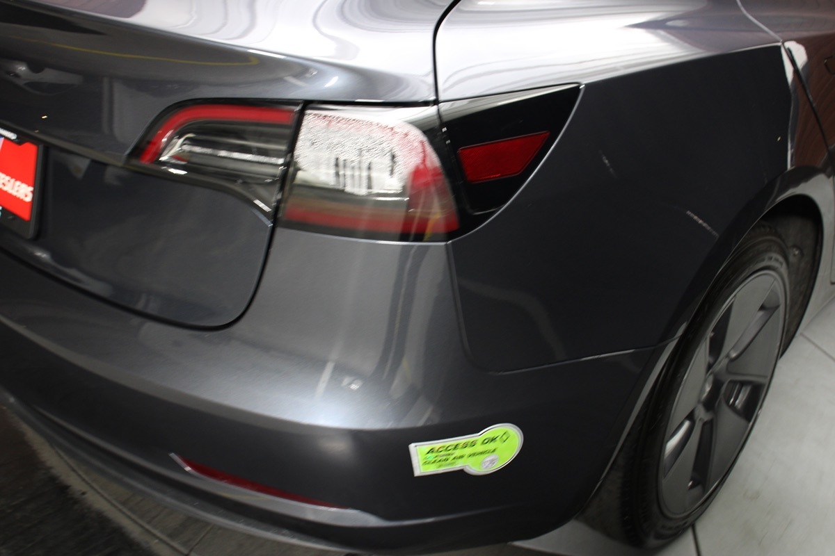 2023 Tesla Model 3 photo 14