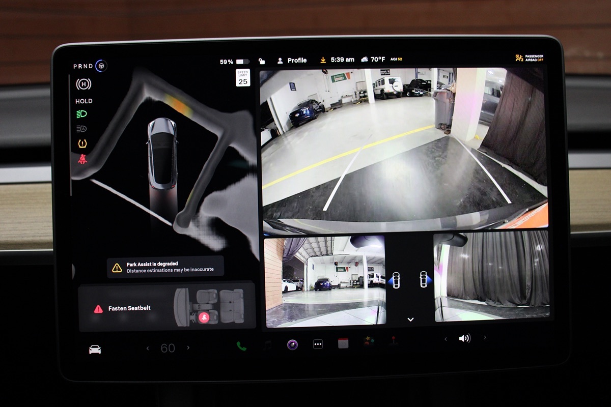2023 Tesla Model 3 photo 19