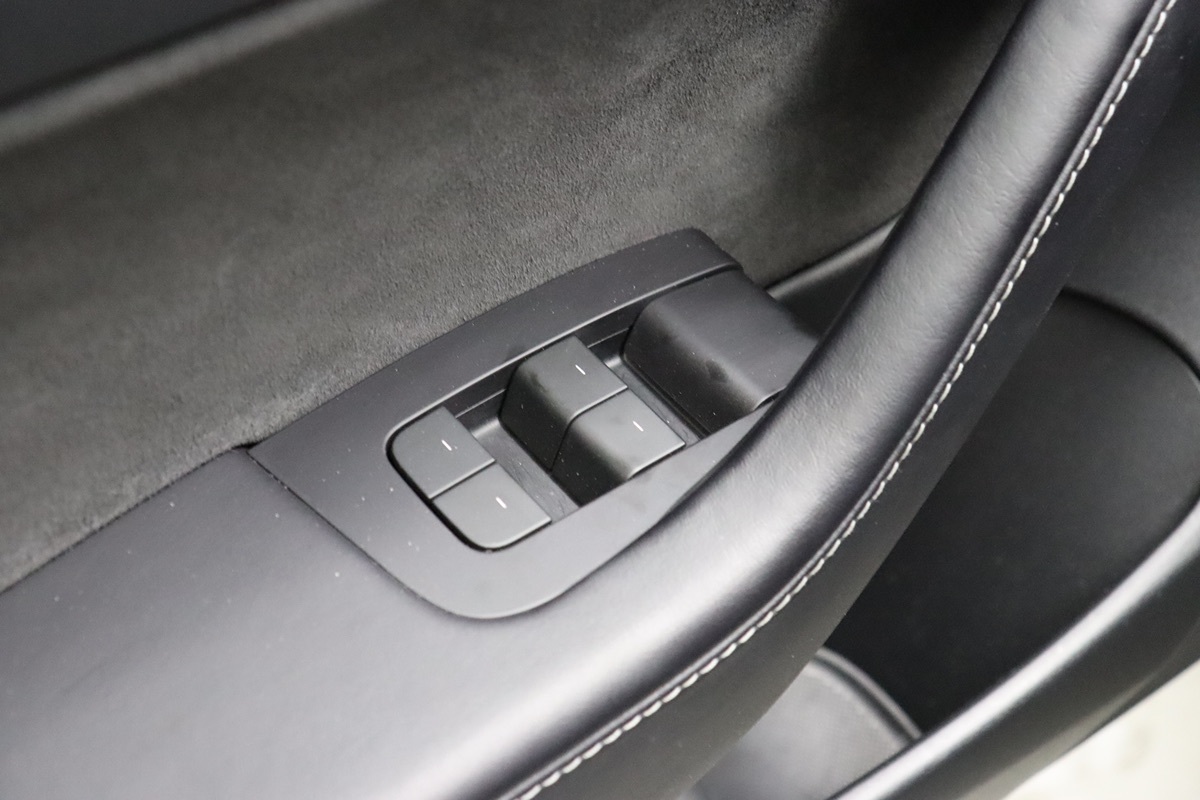 2023 Tesla Model 3 photo 27