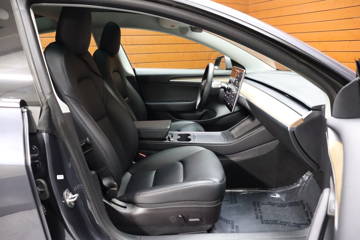 2023 Tesla Model 3 photo 53