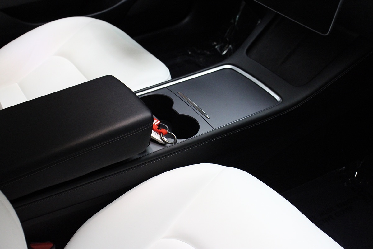 2022 Tesla Model 3 Long Range photo 18