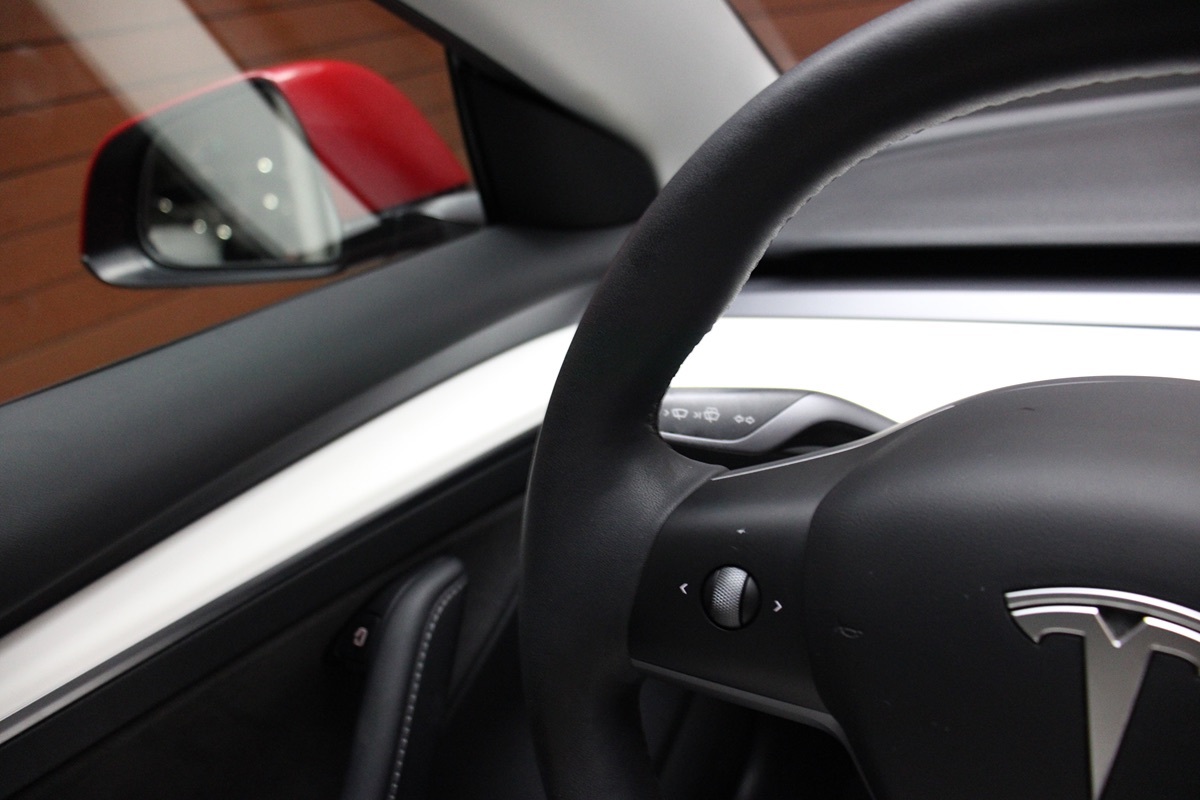 2022 Tesla Model 3 Long Range photo 32
