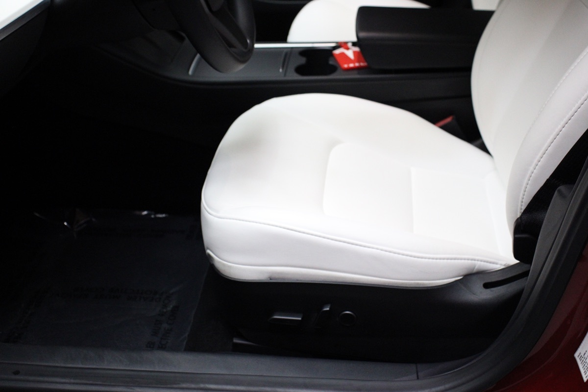 2022 Tesla Model 3 Long Range photo 43