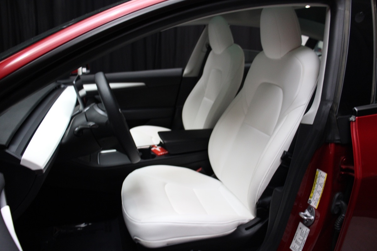 2022 Tesla Model 3 Long Range photo 44