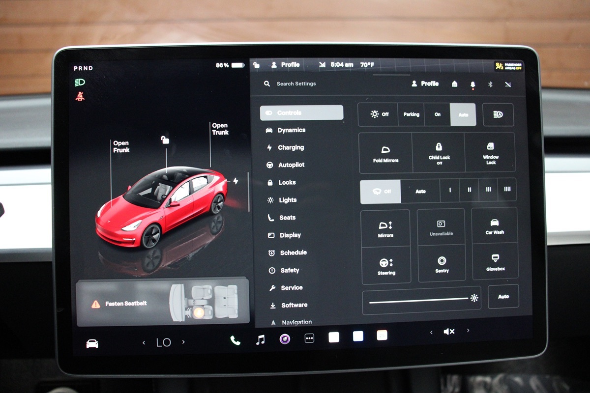 2022 Tesla Model 3 Long Range photo 47