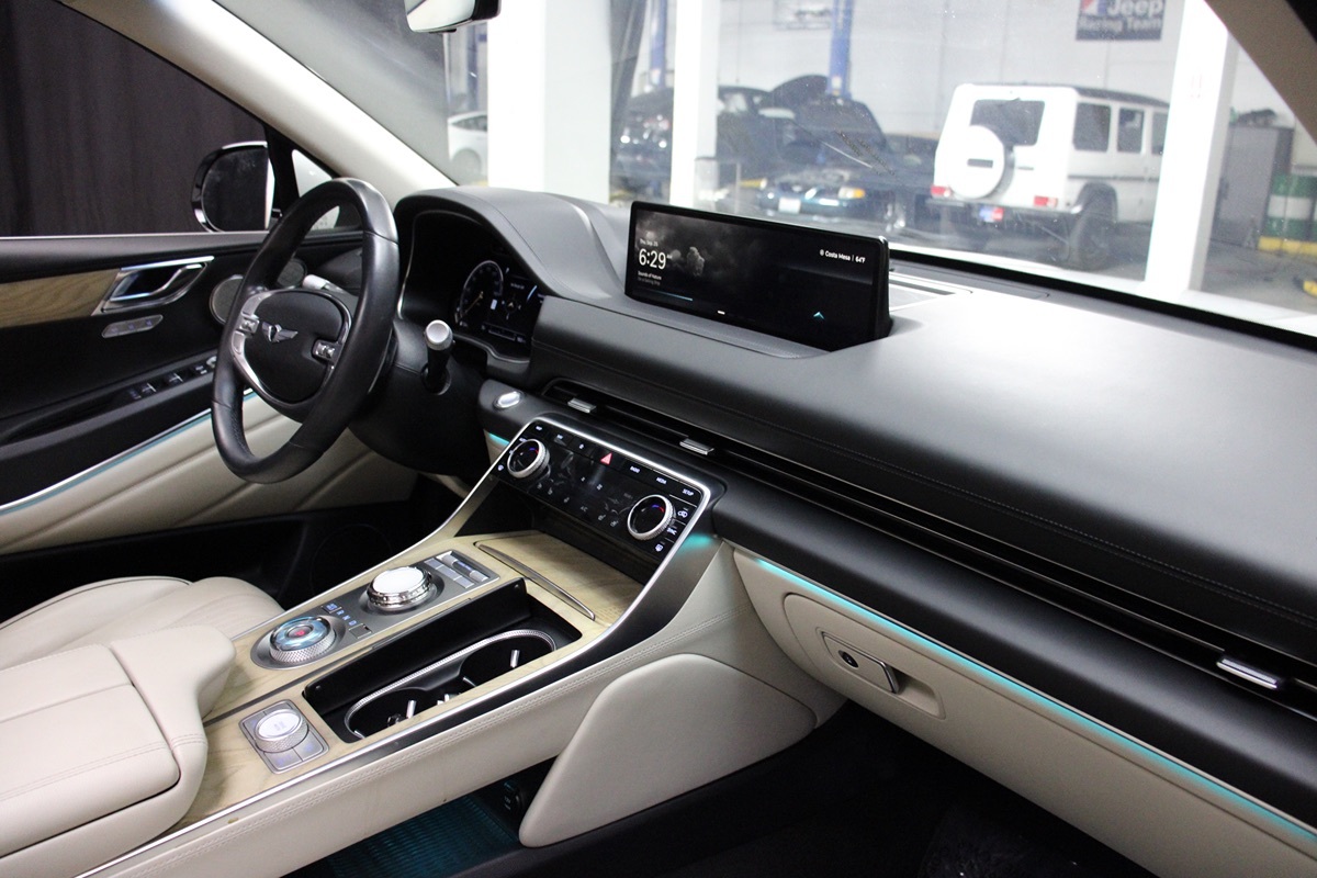 2023 Genesis GV80 2.5T AWD Prestige photo 50