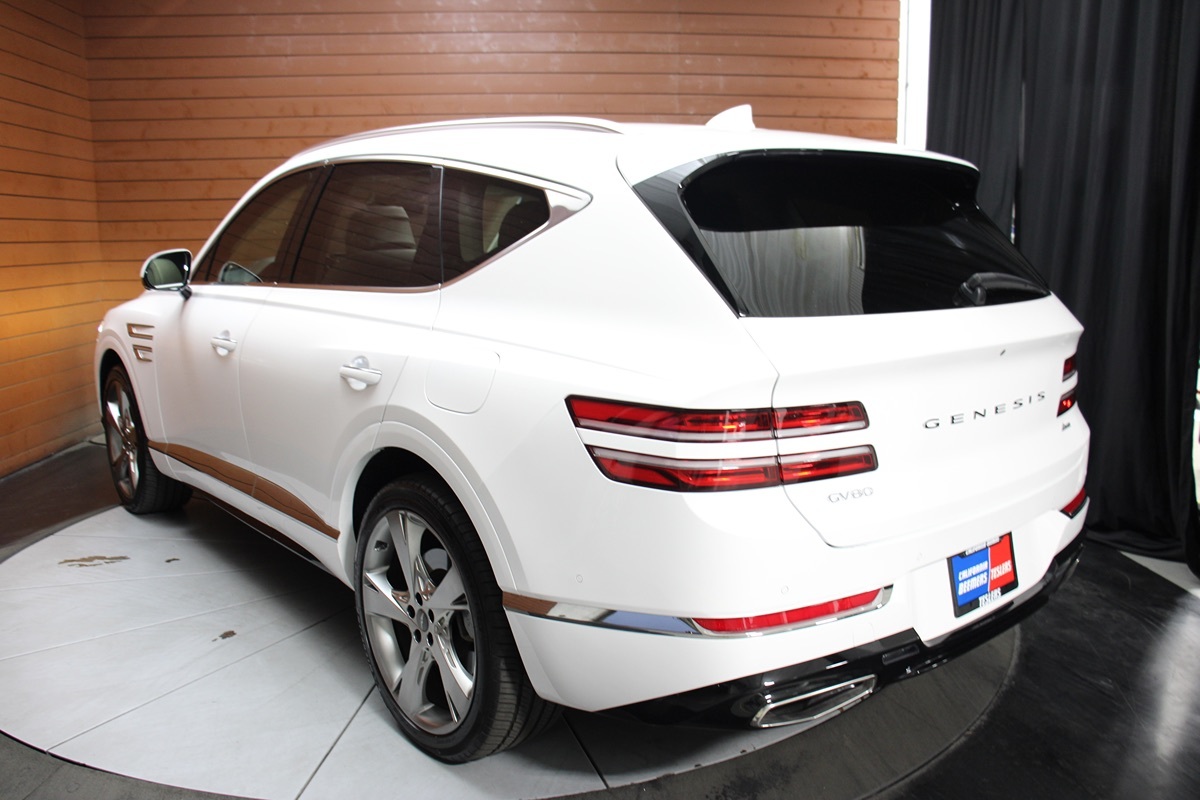 2023 Genesis GV80 2.5T AWD Prestige photo 11