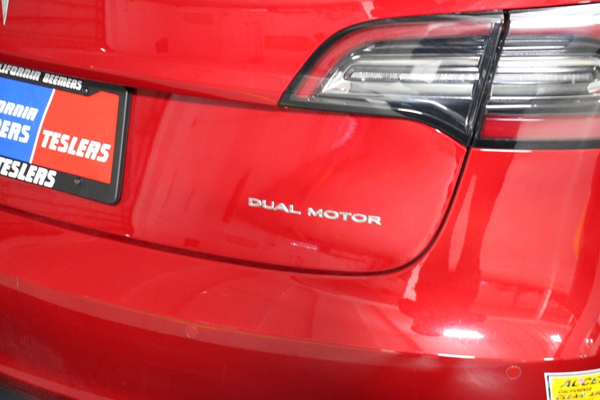 2022 Tesla Model 3 Long Range photo 4
