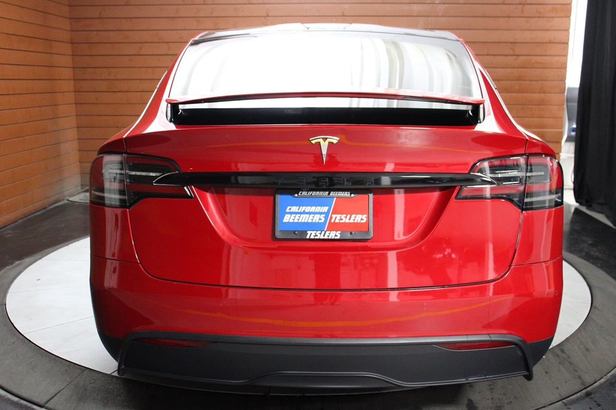 2022 Tesla Model X photo 2