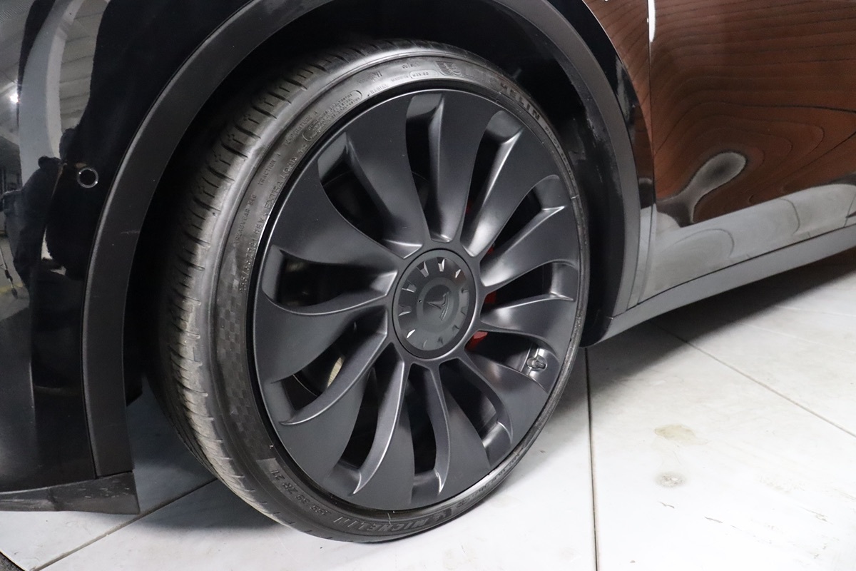 2022 Tesla Model Y Performance photo 4
