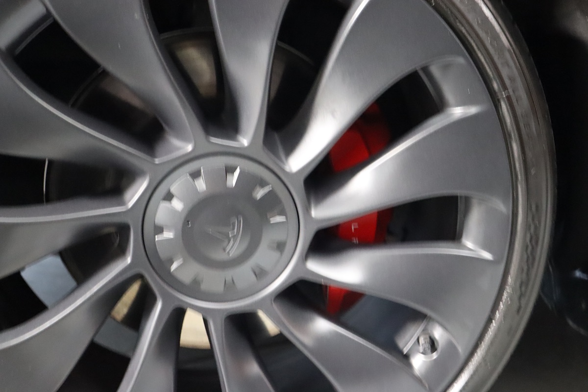 2022 Tesla Model Y Performance photo 3