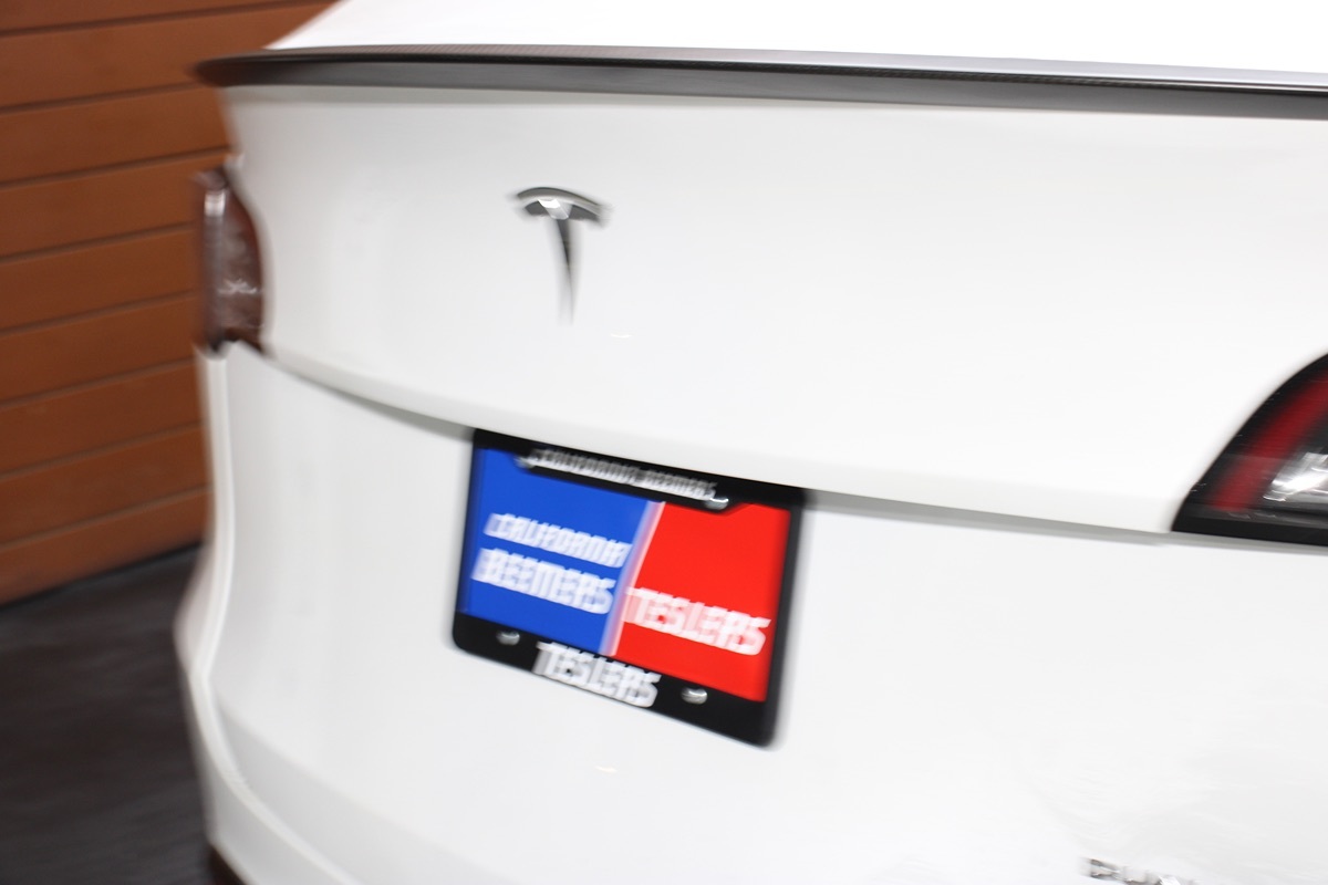 2020 Tesla Model Y Long Range photo 3