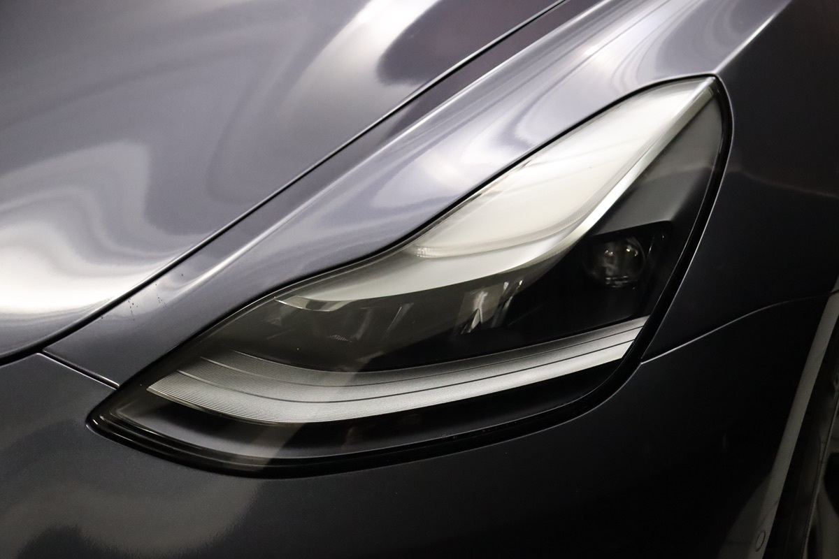2021 Tesla Model 3 Standard Range Plus photo 4