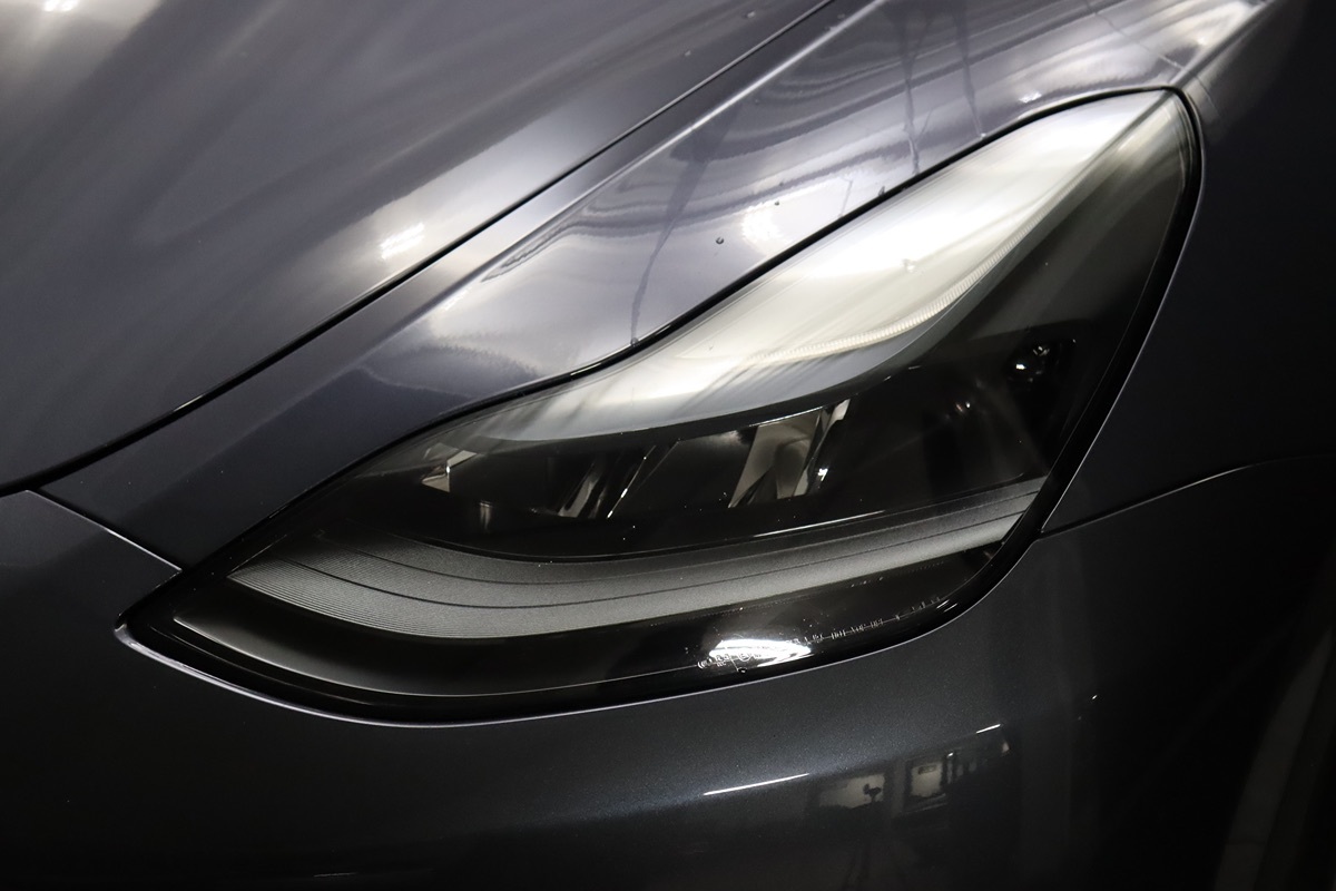 2022 Tesla Model Y Performance photo 3