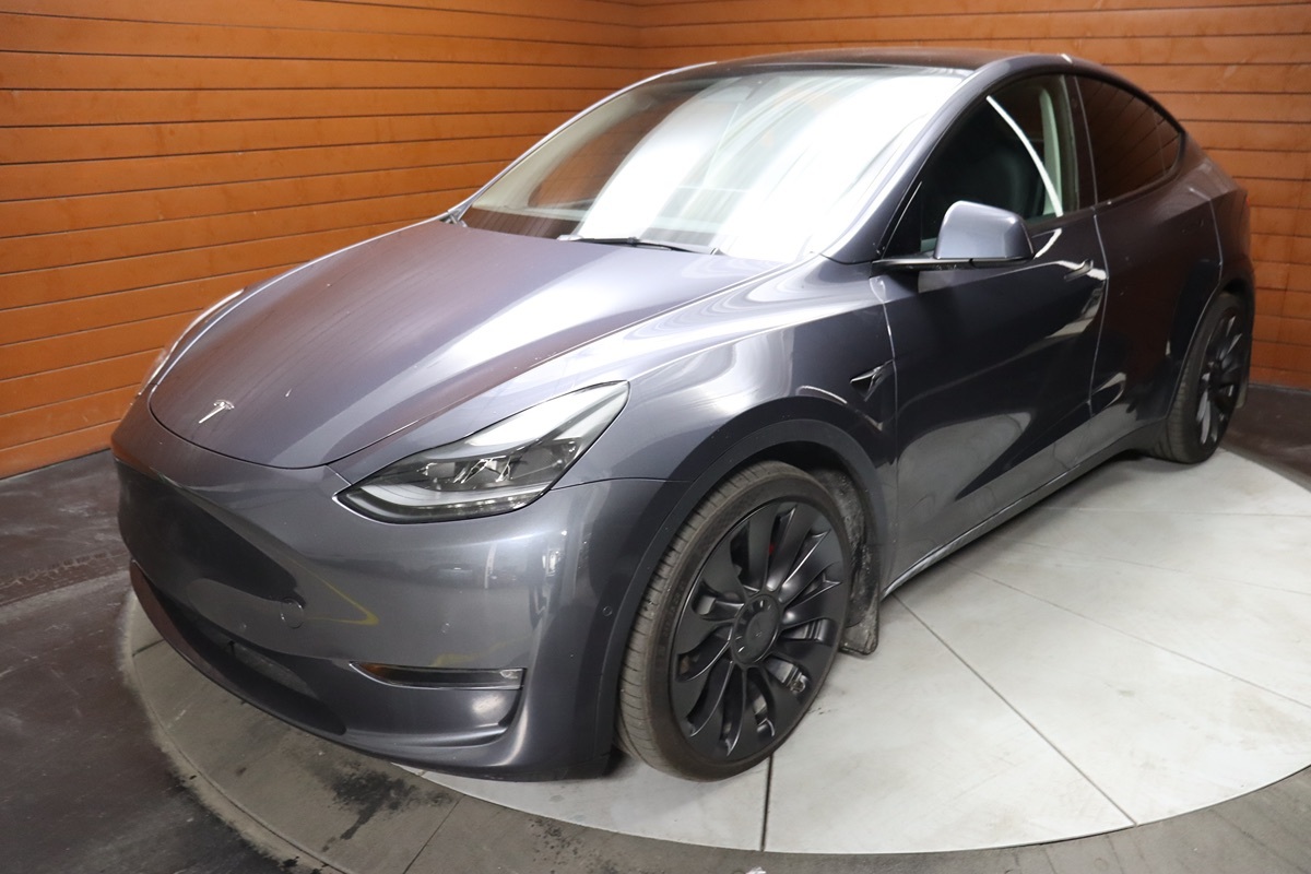 2022 Tesla Model Y Performance photo 4
