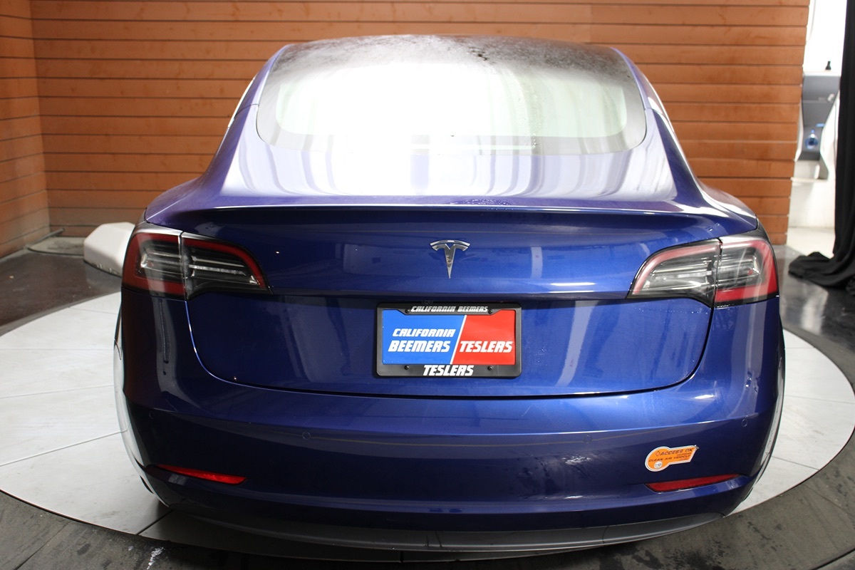 2020 Tesla Model 3 Long Range photo 2