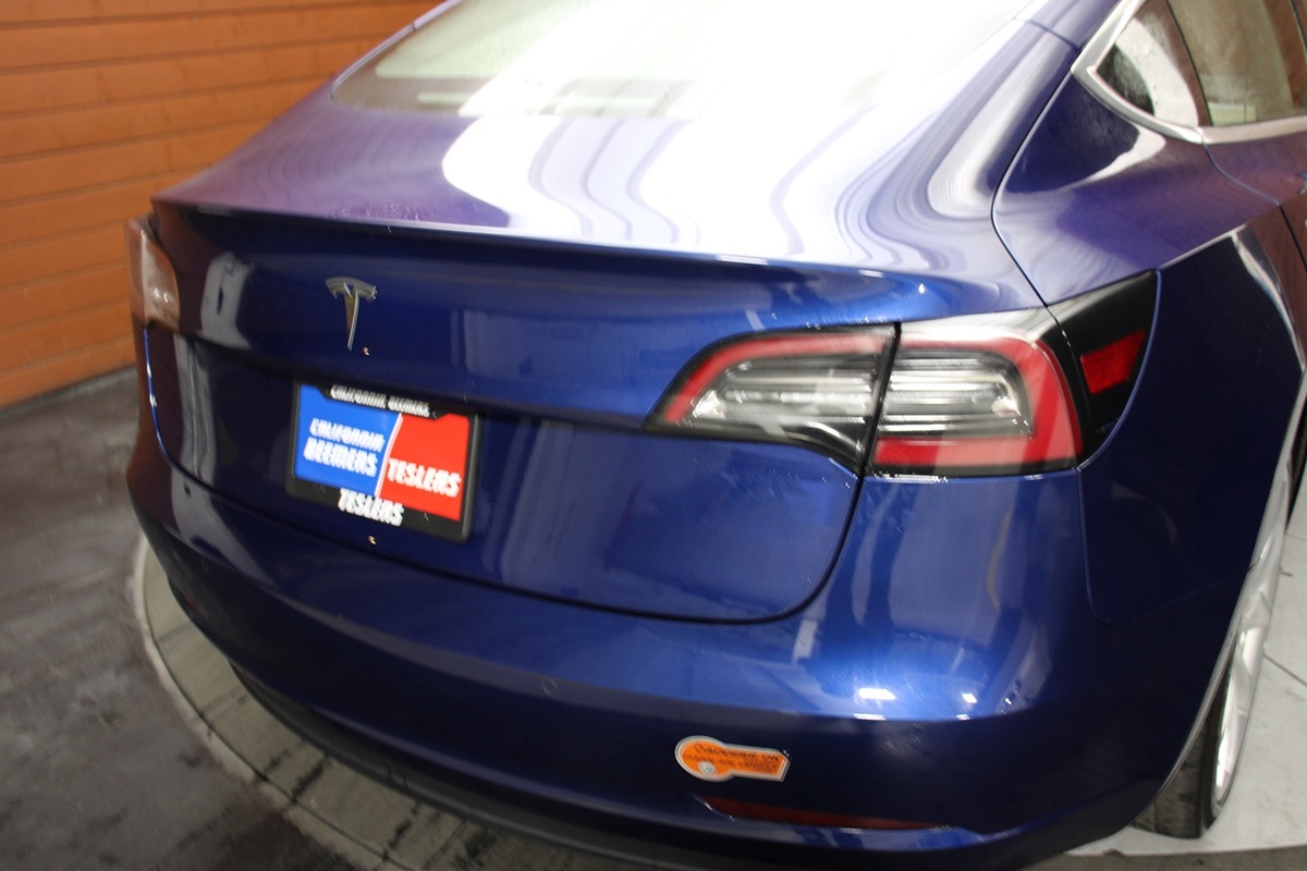 2020 Tesla Model 3 Long Range photo 3