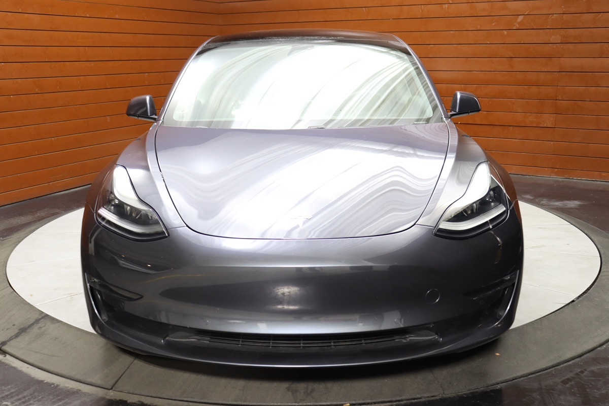2022 Tesla Model 3 Long Range photo 2