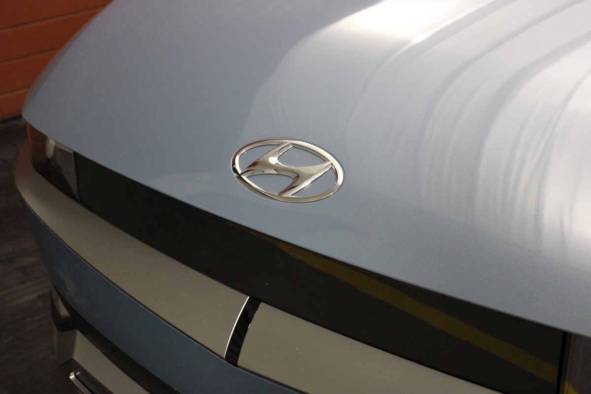 2024 Hyundai Ioniq 5 SEL photo 3