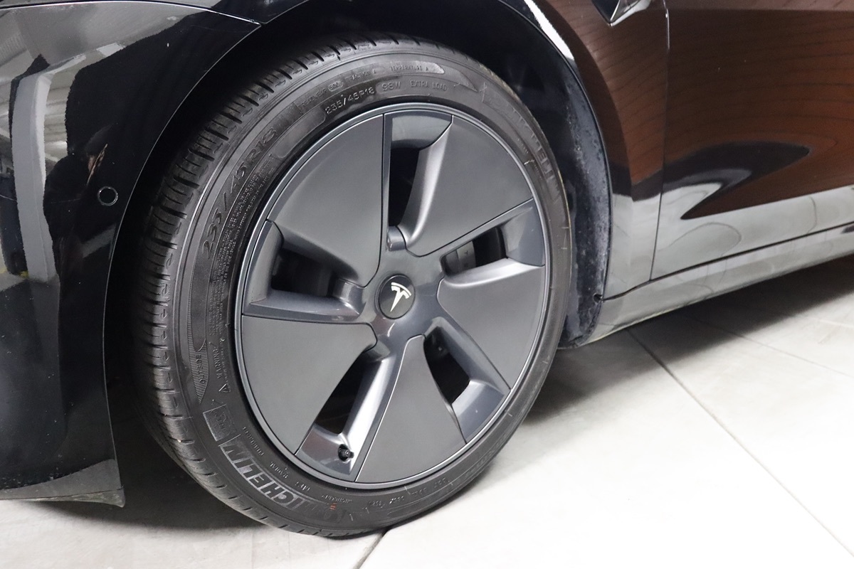 2022 Tesla Model 3 photo 4