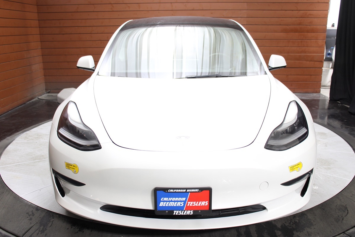 2023 Tesla Model 3 photo 2