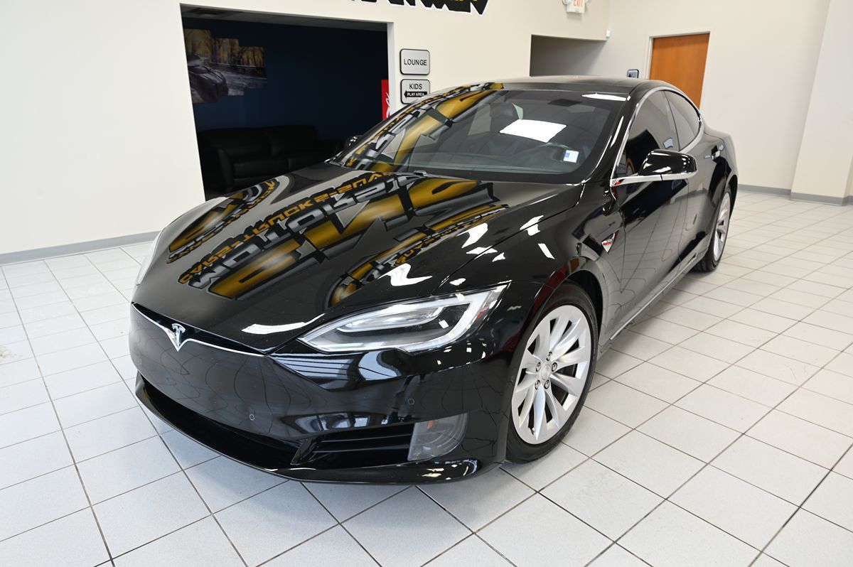 2016 Tesla Model S 75D