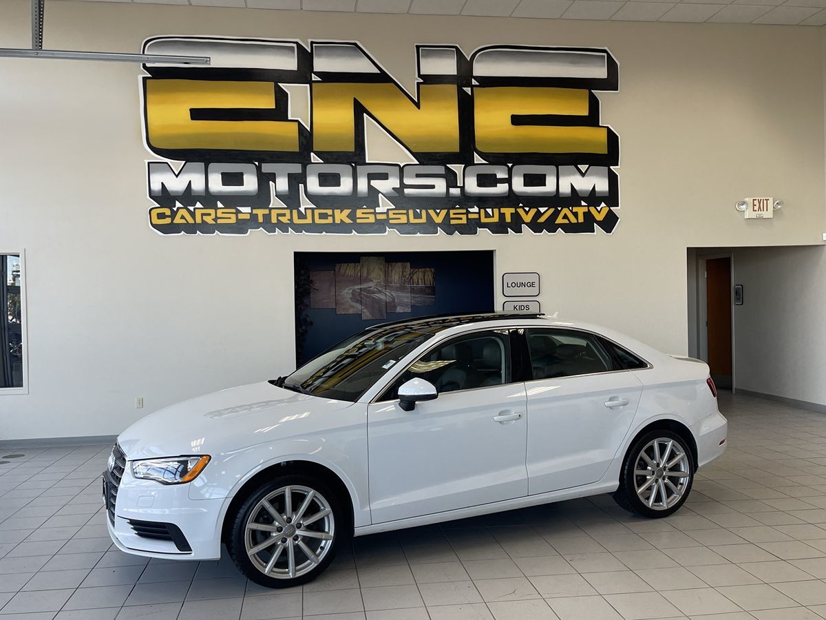2015 Audi A3 2.0T Premium Plus photo 3