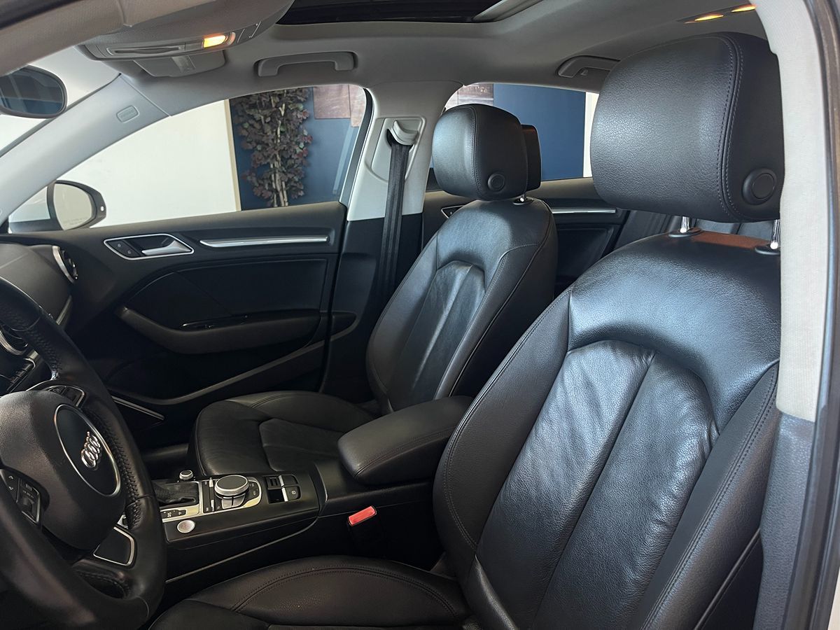 2015 Audi A3 2.0T Premium Plus photo 16