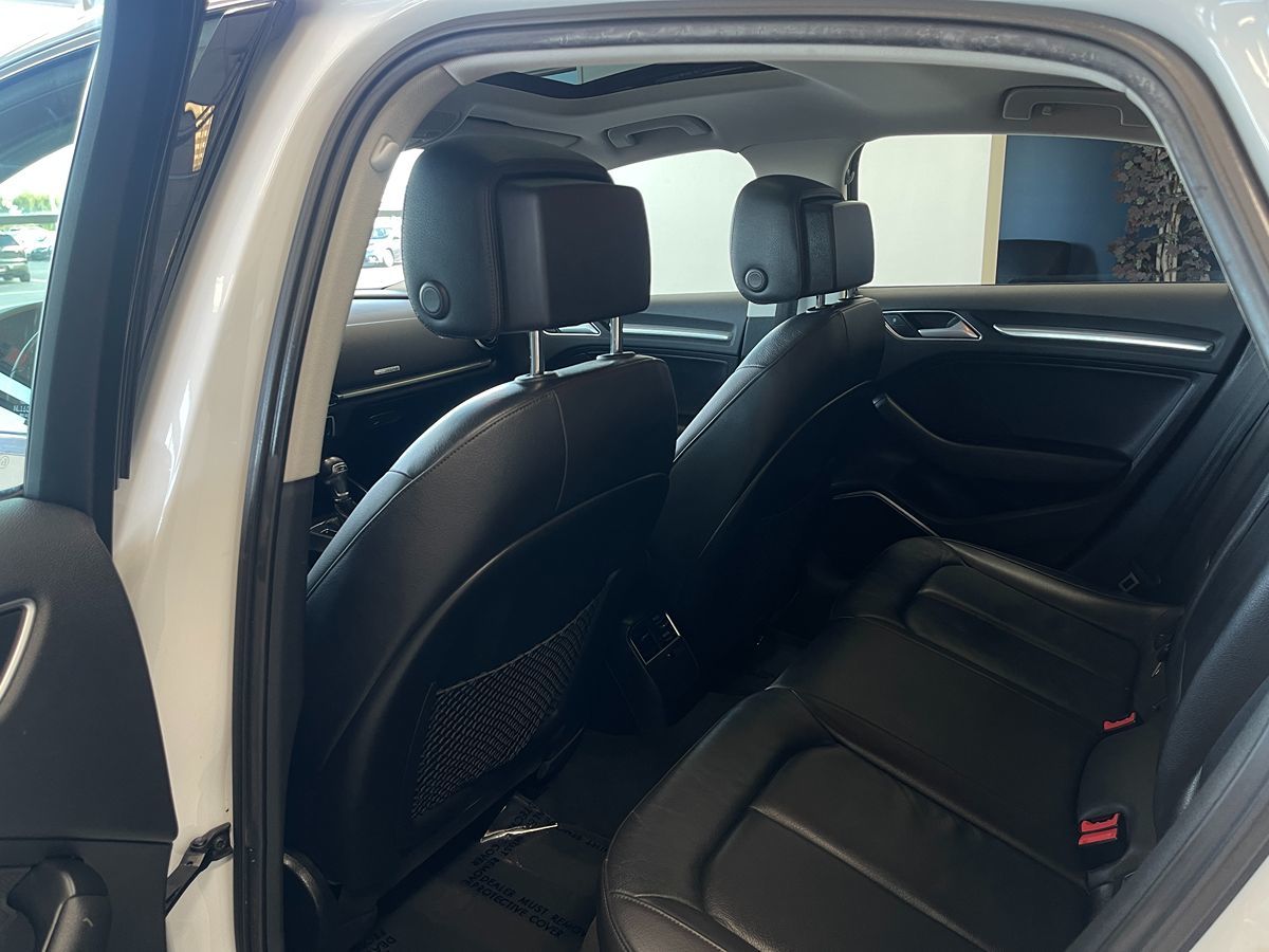 2015 Audi A3 2.0T Premium Plus photo 37