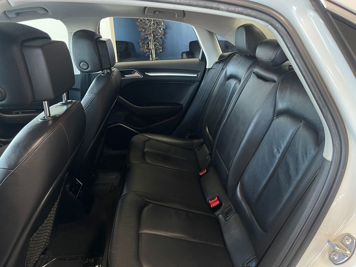 2015 Audi A3 2.0T Premium Plus photo 39