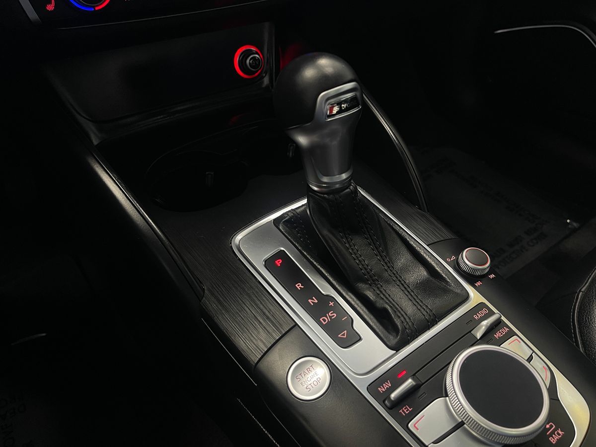 2015 Audi A3 2.0T Premium Plus photo 31