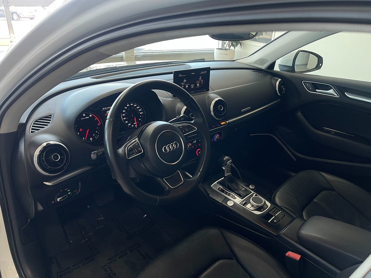 2015 Audi A3 2.0T Premium Plus photo 15