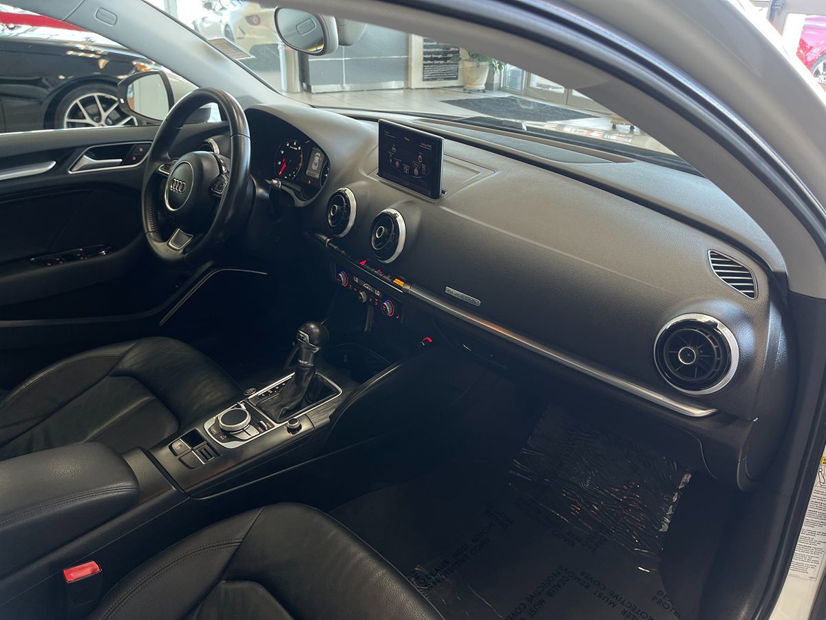 2015 Audi A3 2.0T Premium Plus photo 19