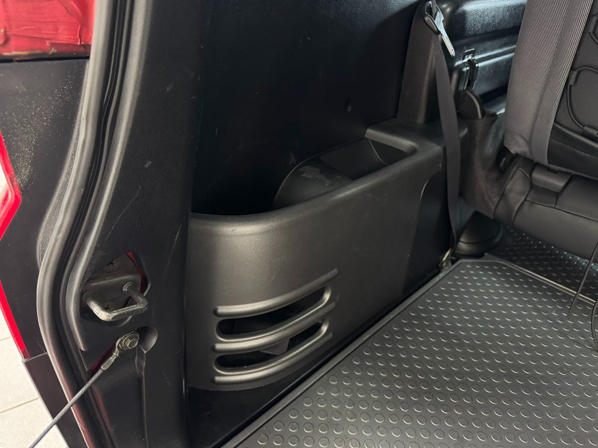 2005 Honda Element EX - Photo 36
