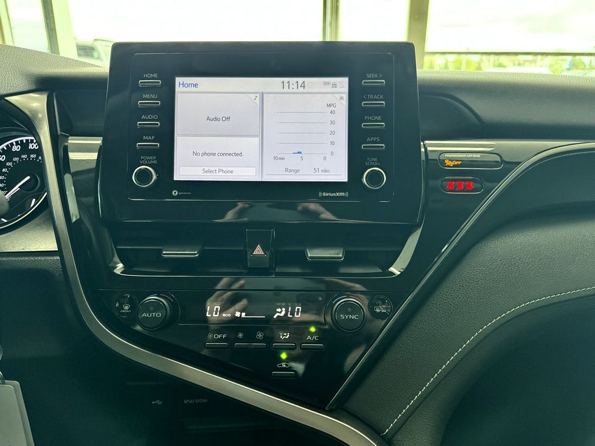 2022 Toyota Camry SE Nightshade Edition photo 20